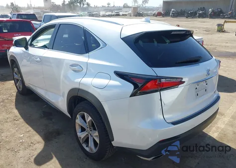 2017 Lexus Nx 200T z USA, uszkodzony, nr VIN JTJBARBZ8H2103850